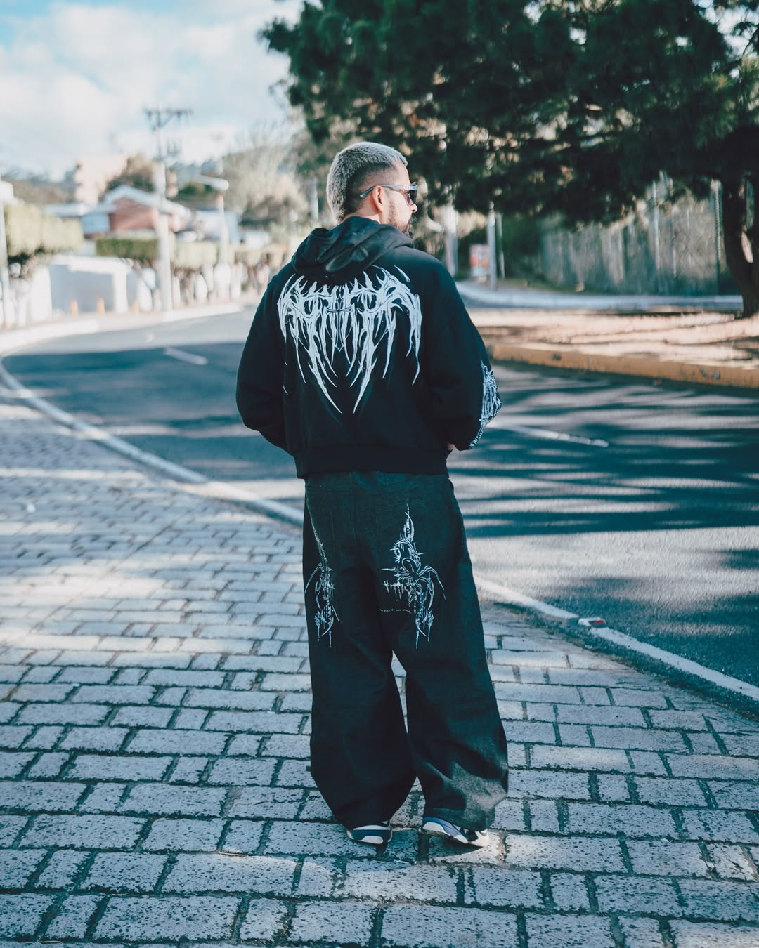 Zip Hoodie ATHRAMENTHUM